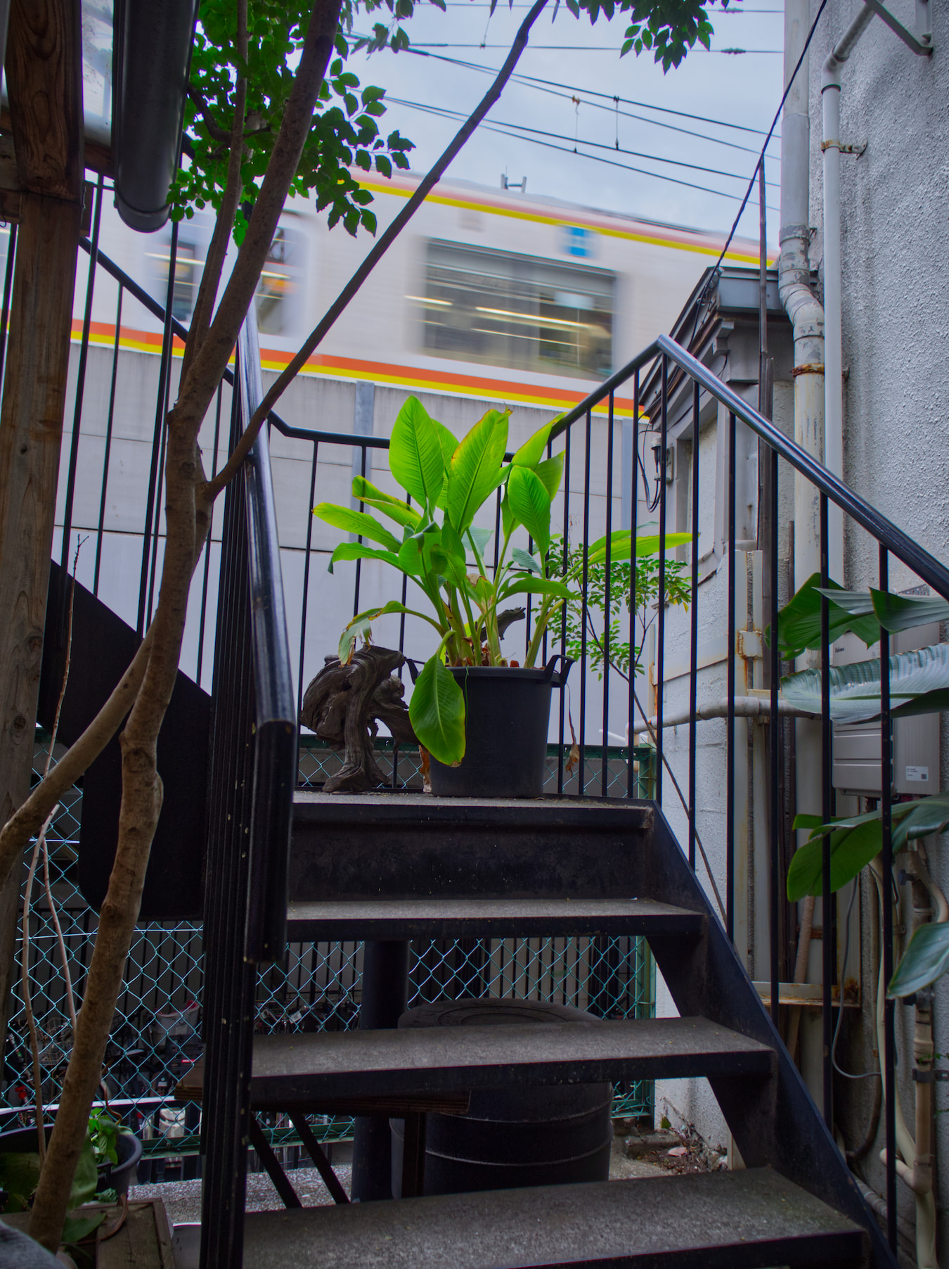 Onibus coffee and mail setup